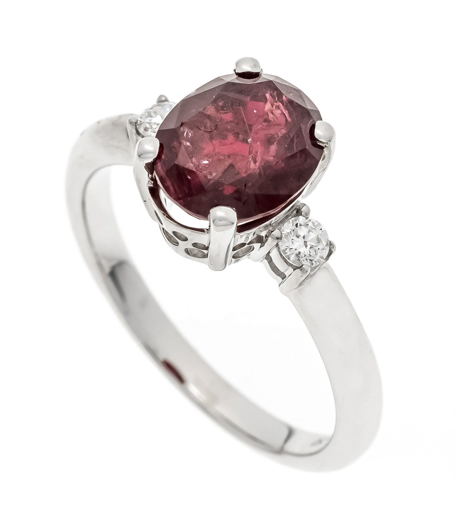 Ruby-brilliant ring WG 750/000 with an oval faceted ruby 2.83 ct in a darker red, transparent with