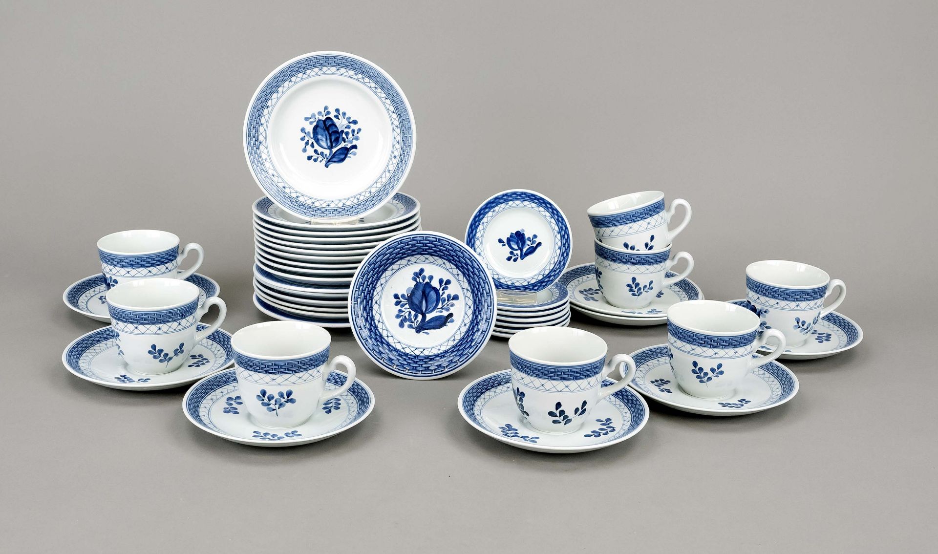 Coffee service for 8 persons, 40-piece, Aluminia faience, Royal Copenhagen, late 20th century, '