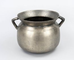 Pot/vessel, probably 18th/19th century, copper alloy. Bellied body with raised rim, handles, h. 22/