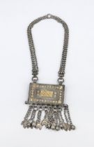 Bedouin jewelry Amulet on chain, North Africa, exact age unclear. Silver (tested), probably