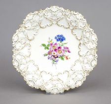 A magnificent plate, Meissen, mark after 1950, 2nd choice, model no. A111b, polychrome painting,