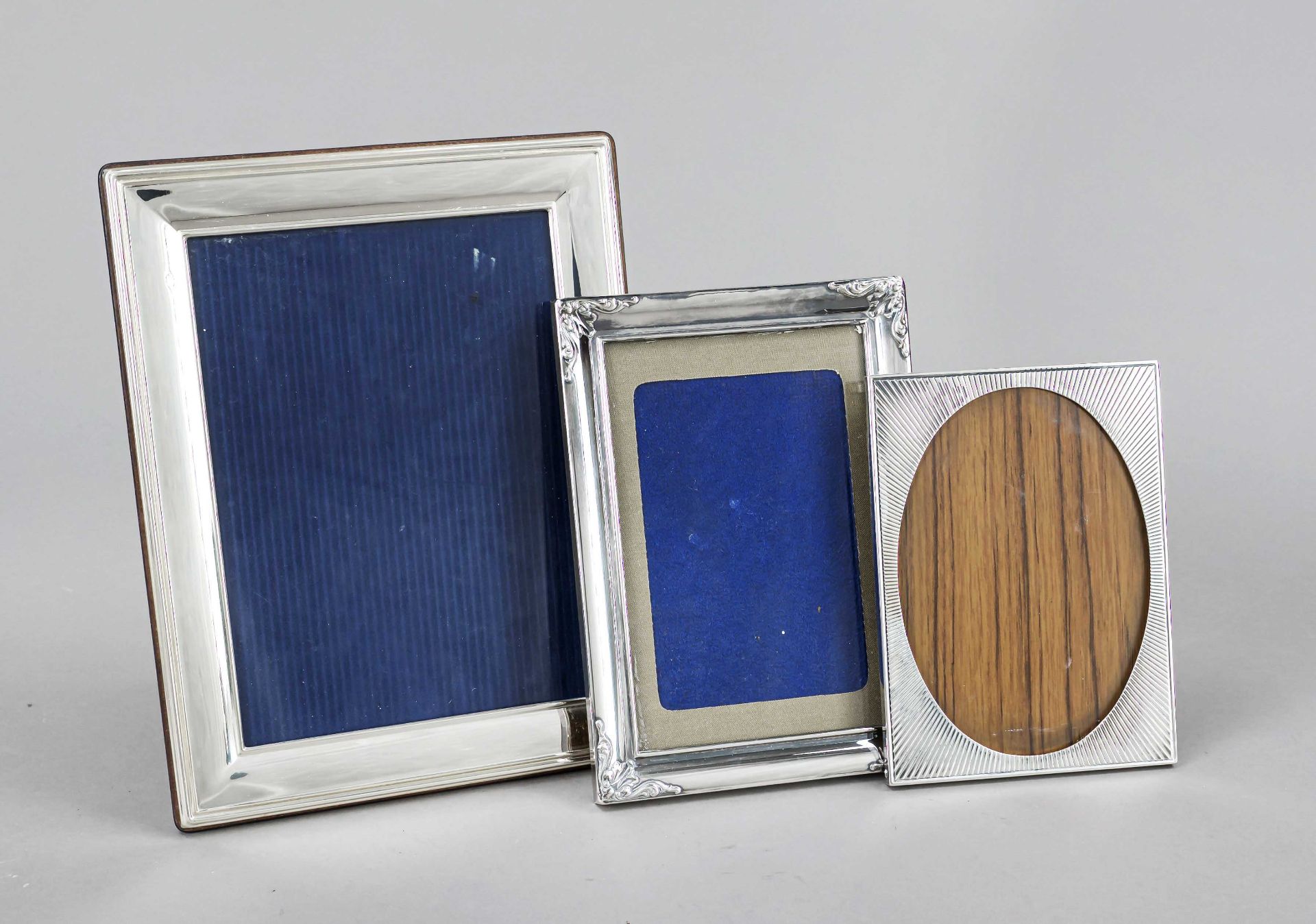 Three rectangular photo stand frames, 20th century, sterling silver 925/000, various sizes,