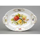 Oval basket bowl, Meissen, after 1973, deputation, elaborate rose painting, combined with berry