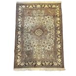 Carpet Kashmir silk, minor wear, 195 x 125 cm - The carpet can only be viewed and collected at