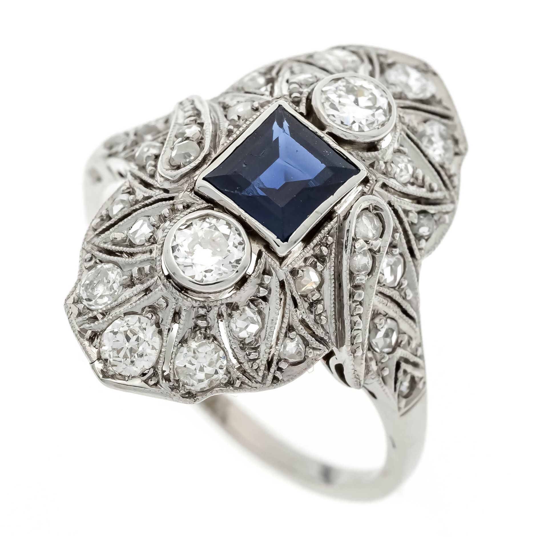 Sapphire old-cut diamond ring WG 585/000 with a very good faceted sapphire square 0.91 ct in a