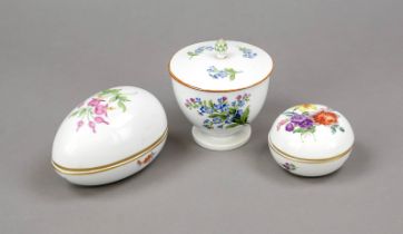 Three cover boxes, Meissen, marks 1x 1817-24, 2x after 1934, 1st choice, polychrome flower painting,