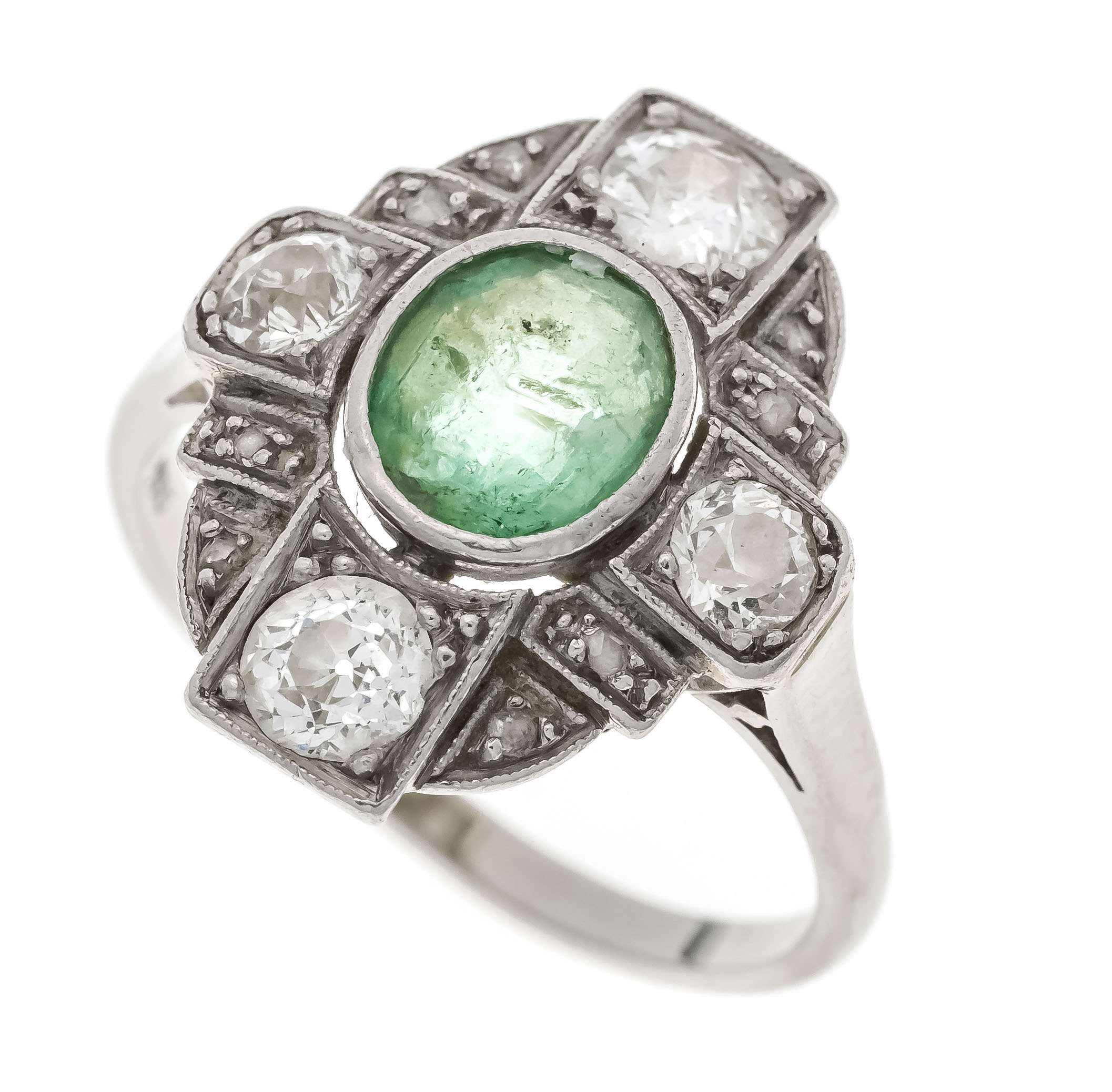 Art Déco ring WG 750/000 with an oval faceted emerald 6.7 x 5.9 mm Light green, transparent with