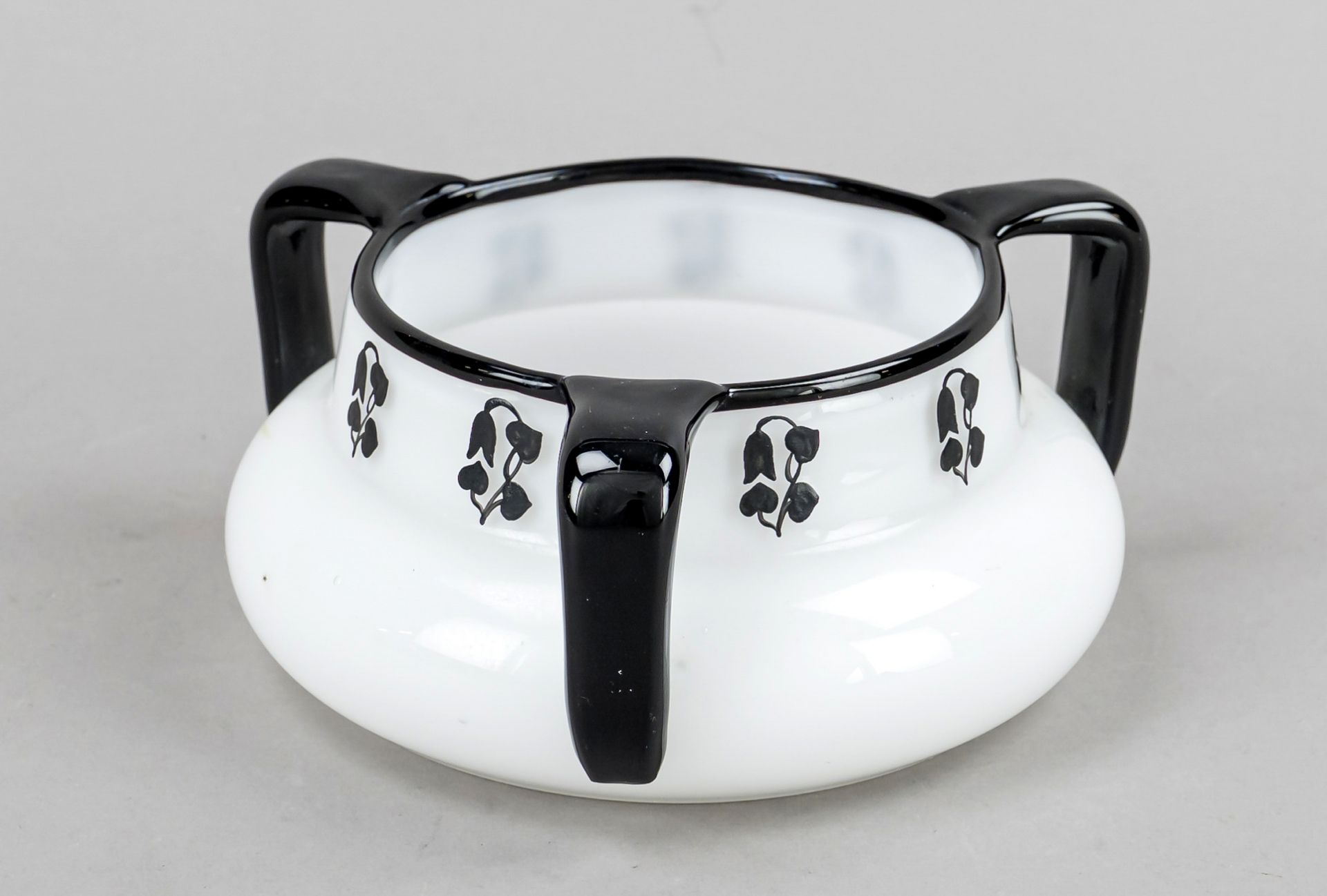 Round handled bowl, Bohemia, early 20th century, Loetz widow, monastery mill, round base, bulbous