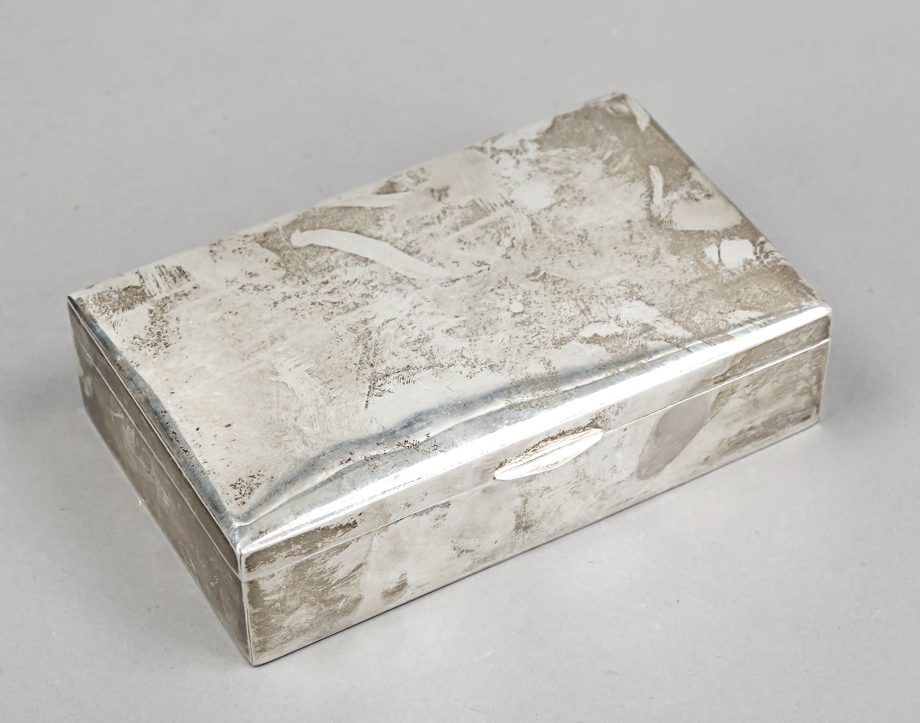 Rectangular cigar box, Egypt, 2nd half 20th century, hallmarked silver, straight, smooth form,