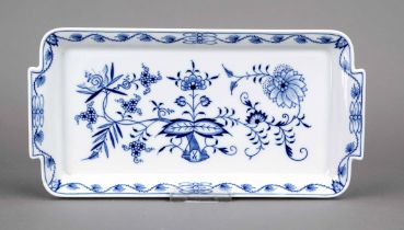 Rectangular serving platter, Meissen, mark after 1934, 1st choice, onion pattern decoration in