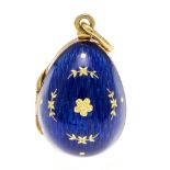 Fabergé egg pendant GG 750/000 to open, with blue enamel, inside with small motif pendant in the