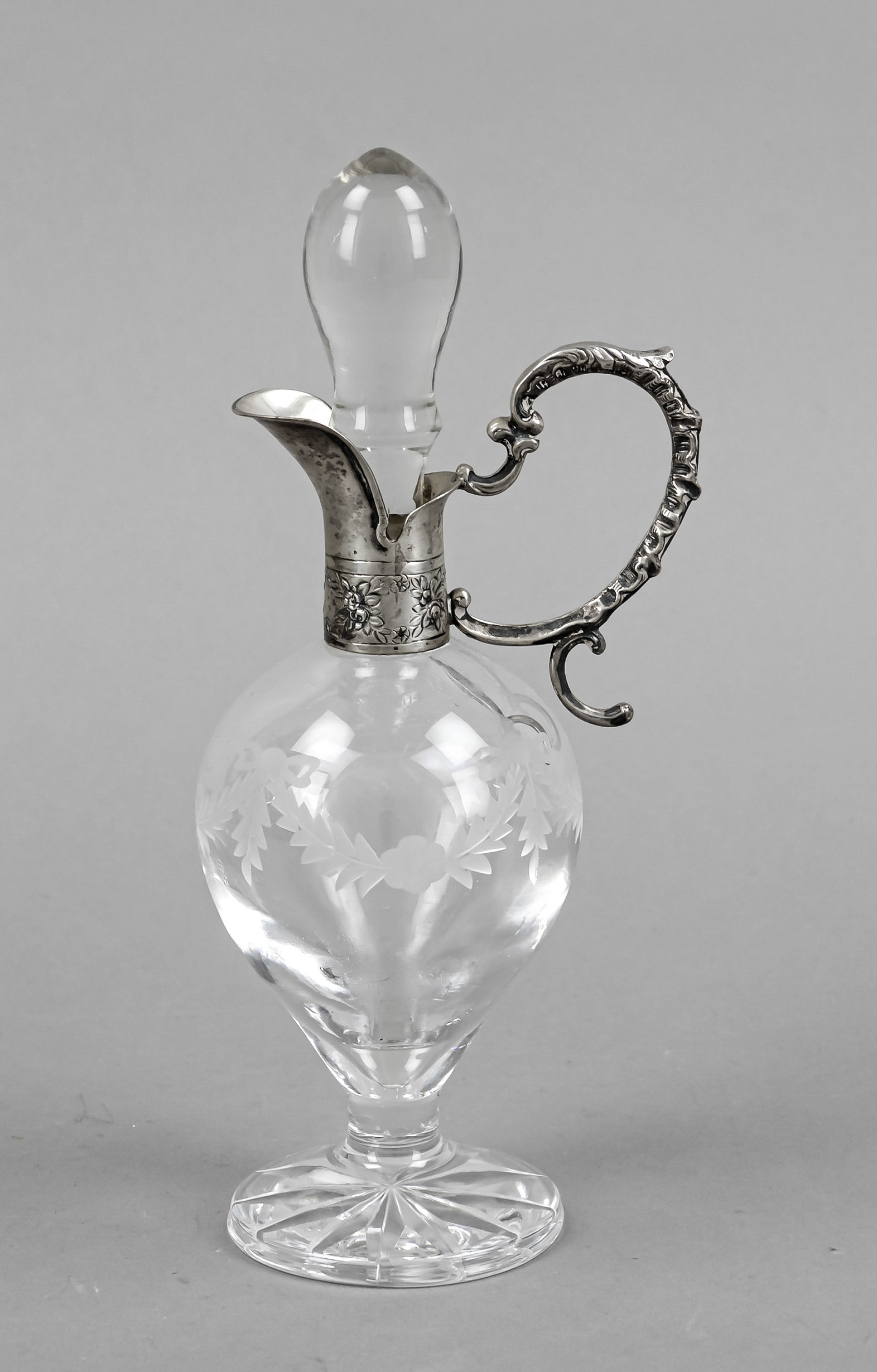 A small carafe with silver mount, German, 1st half 20th century, silver 800/000, neck and handle