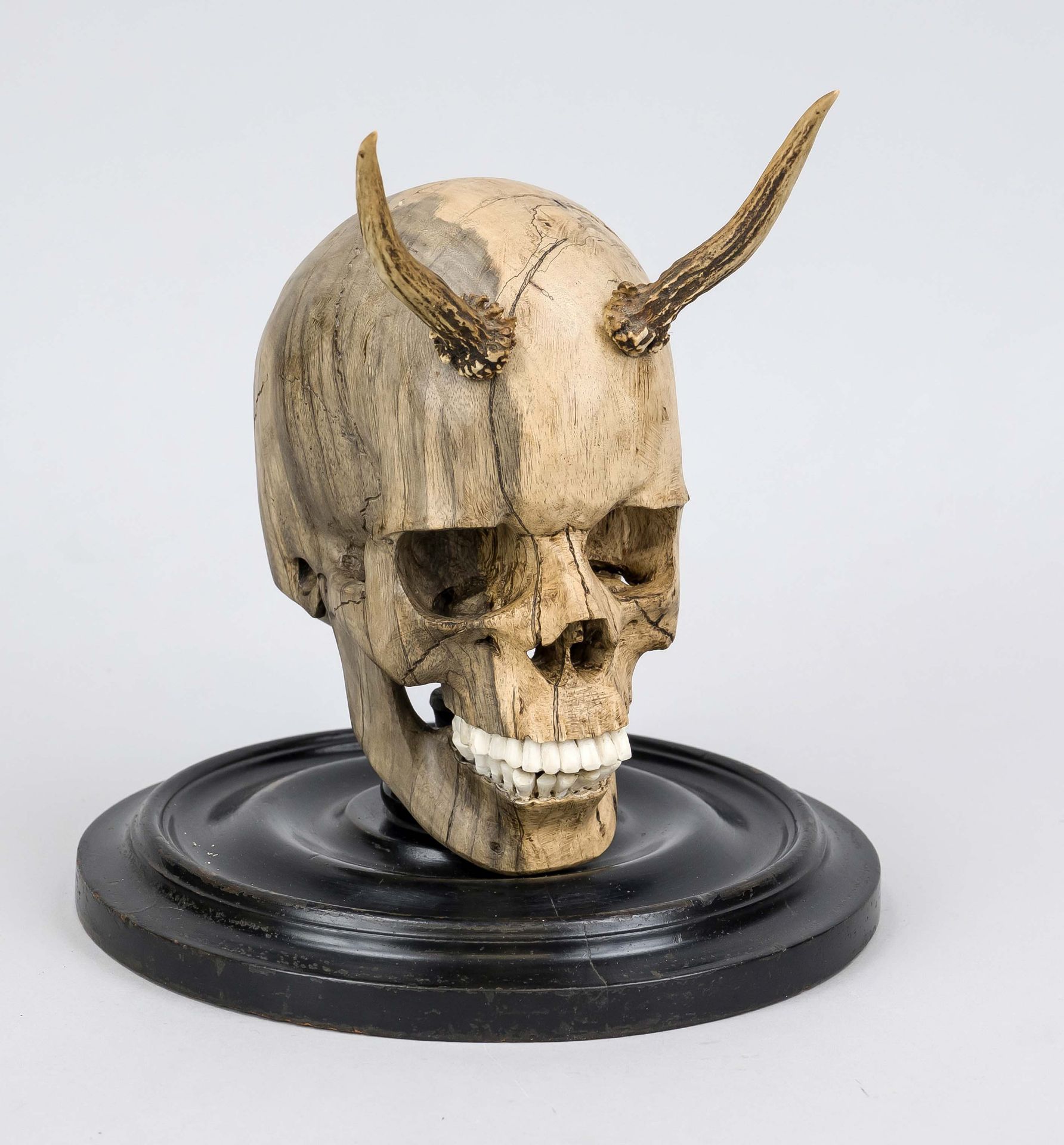 Memento Mori object (mariage). Skull carved from wood with teeth probably made of bone and horns