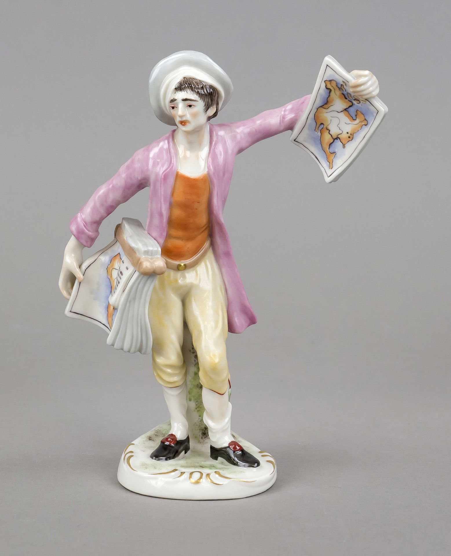 Map seller, Ludwigsburg, mark after 1973, polychrome painted, ornamentally gilded, h. 16.5 cm