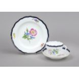 Coffee set, 3-piece, Meissen, marks 1924-1934, 2nd choice, New Cut-out shape, polychrome flower