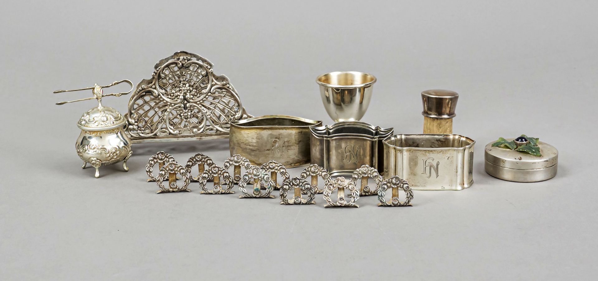 Mixed lot of 20 small items, 20th century, various makers, silver of different finenesses, 3