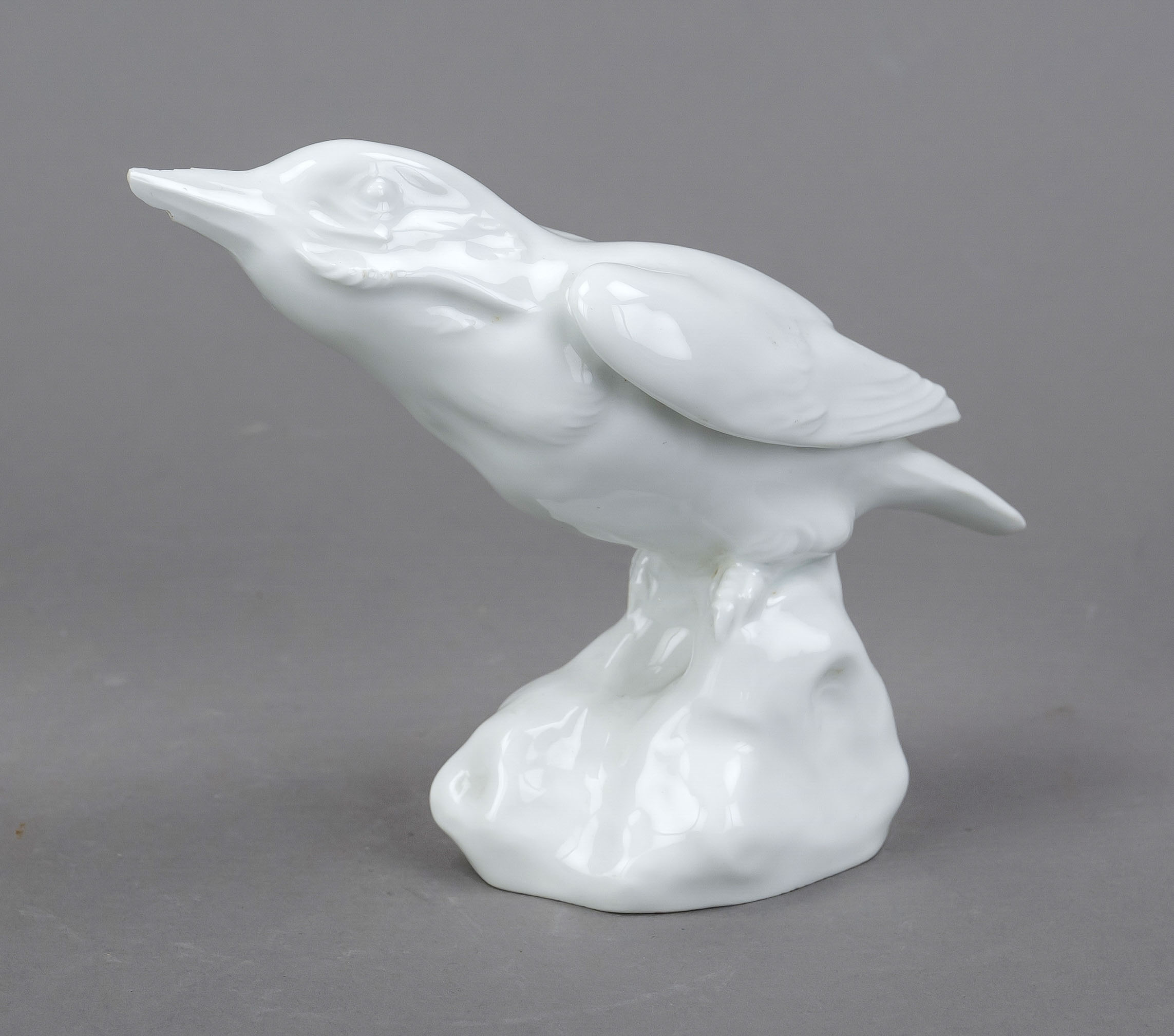 Art Nouveau figure 'Eisvogel, Kopf gestreckt', Meissen, Pfeiffer mark 1924-34, 1st choice,