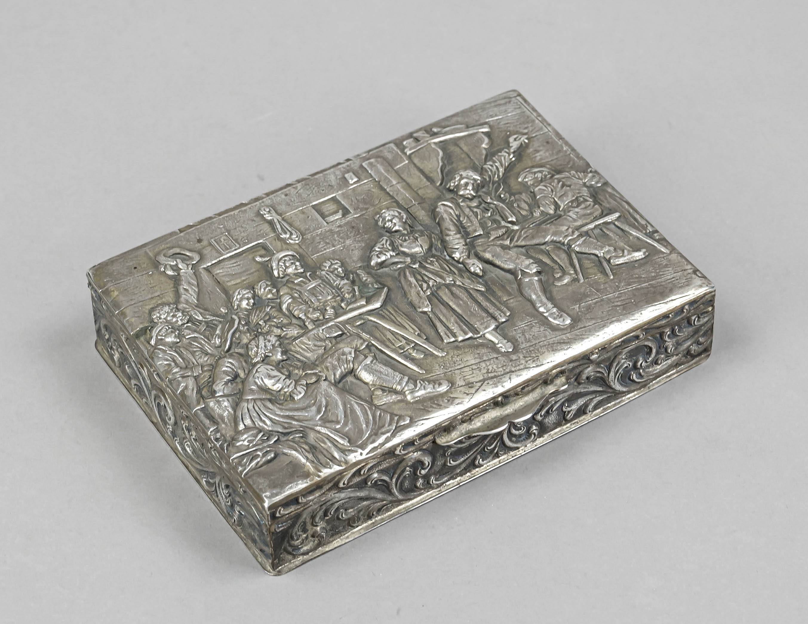 Rectangular lidded jar, 1st half 20th century, silver tested, gilded interior, straight form, wall