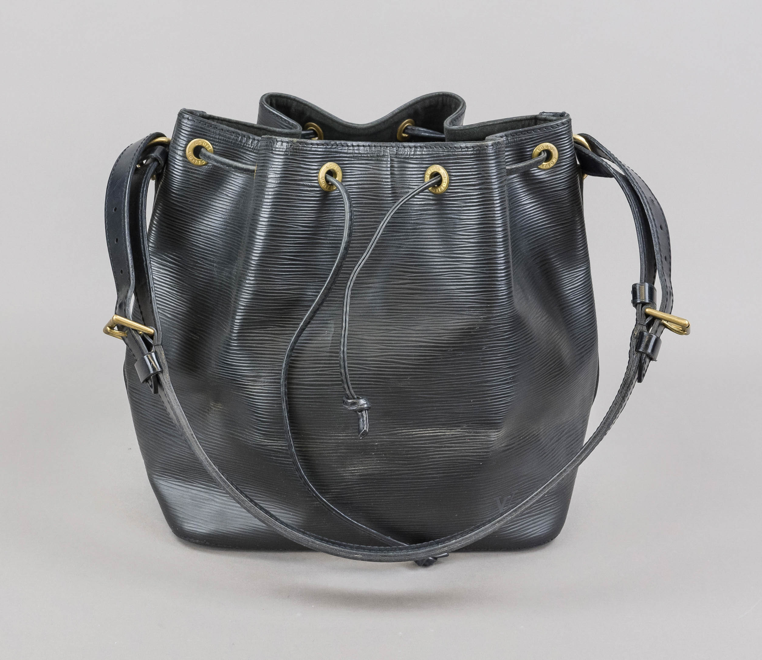 Louis Vuitton, Epi Noir Sac Noe, black textured Epi leather with details in black smooth leather,