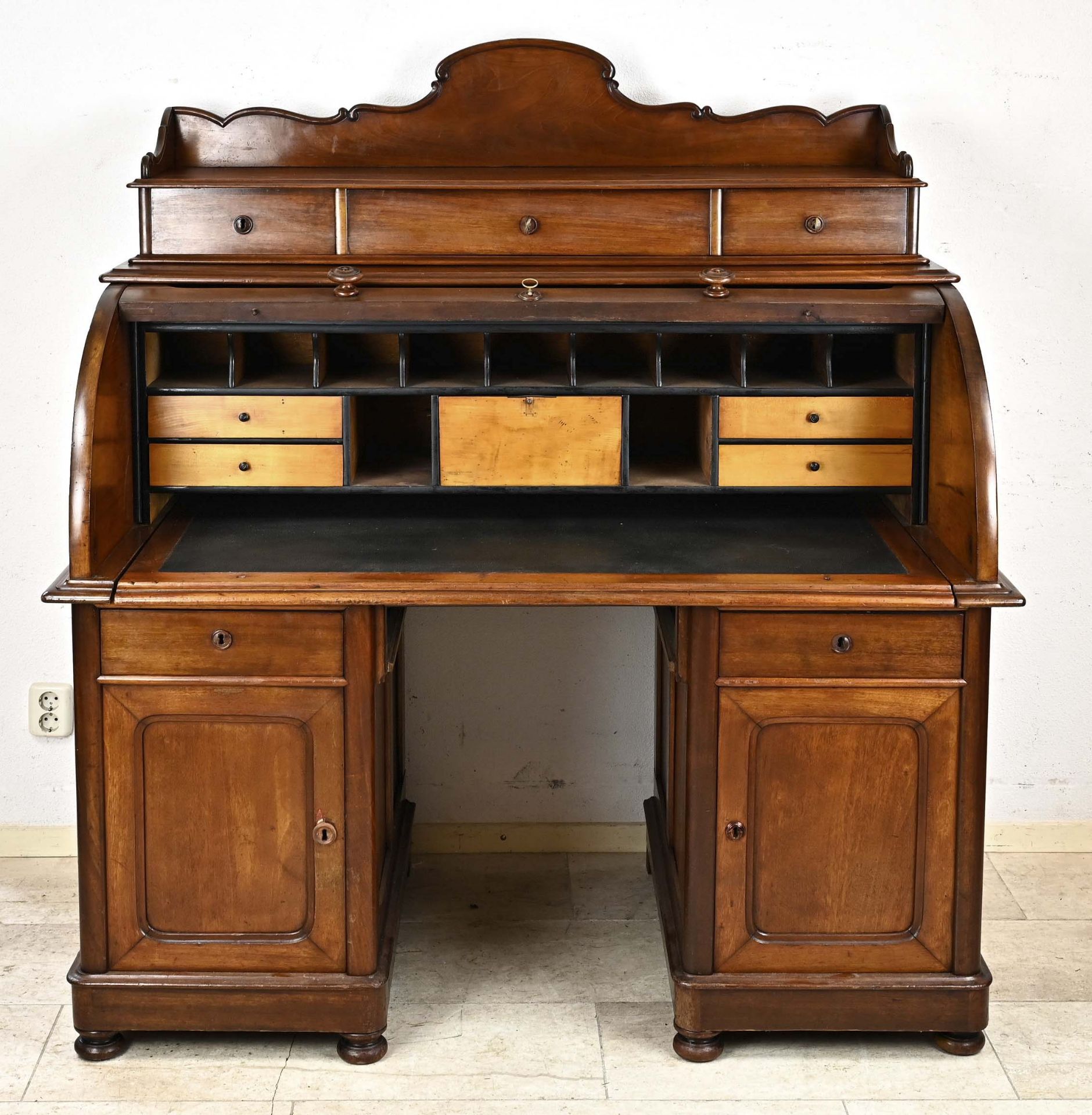 Roll bureau from around 1860, mahogany, can be dismantled, 155 x 145 x 78 cm - This furniture cannot