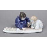 Art Nouveau figurine group, Two children, baking sand molds, Meissen, Knauff Schwerter 1850-1924,