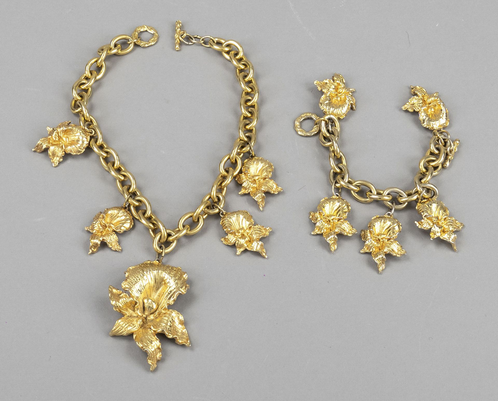 Leonard Paris, costume jewelry set, consisting of a bracelet and a matching necklace, heavy gold-