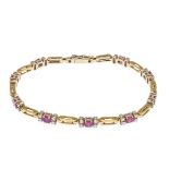 Ruby-brilliant bracelet GG 750/000 with 9 oval faceted rubies 4.8 x 4.0 mm in a slightly bluish red,