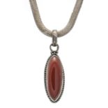 Carnelian pendant silver 925/000 with an oval carnelian cabochon 26 x 9 mm, l. 45 mm, on silver