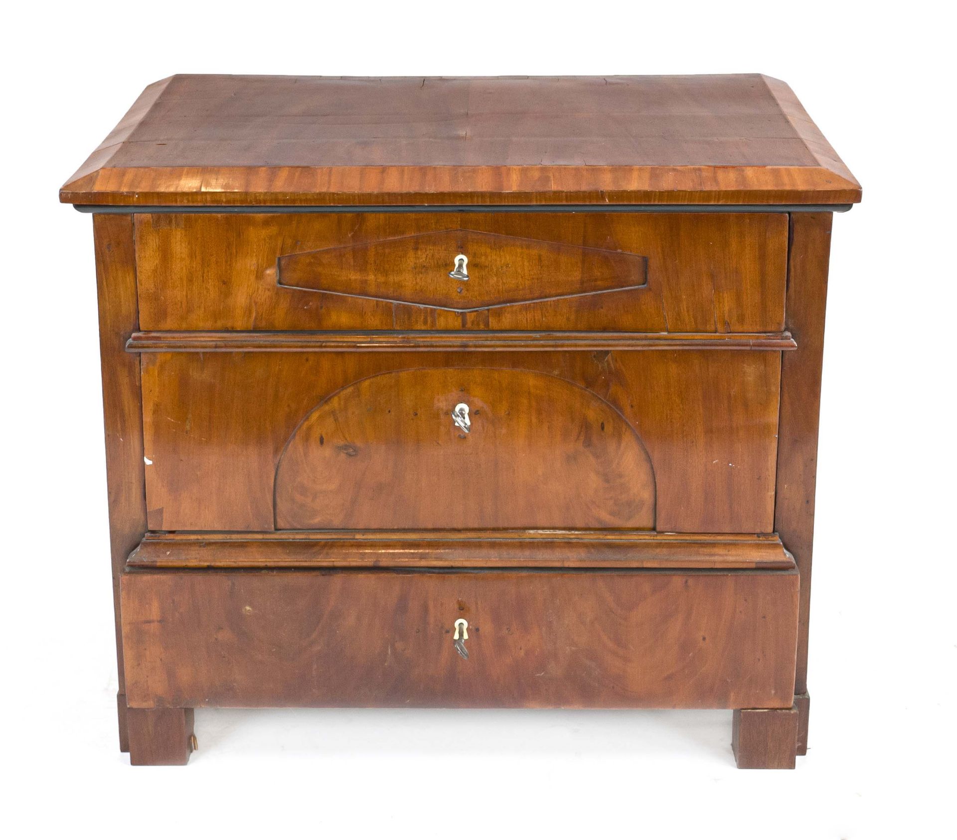Biedermeier chest of drawers from around 1820, mahogany, three drawers with inset bone key