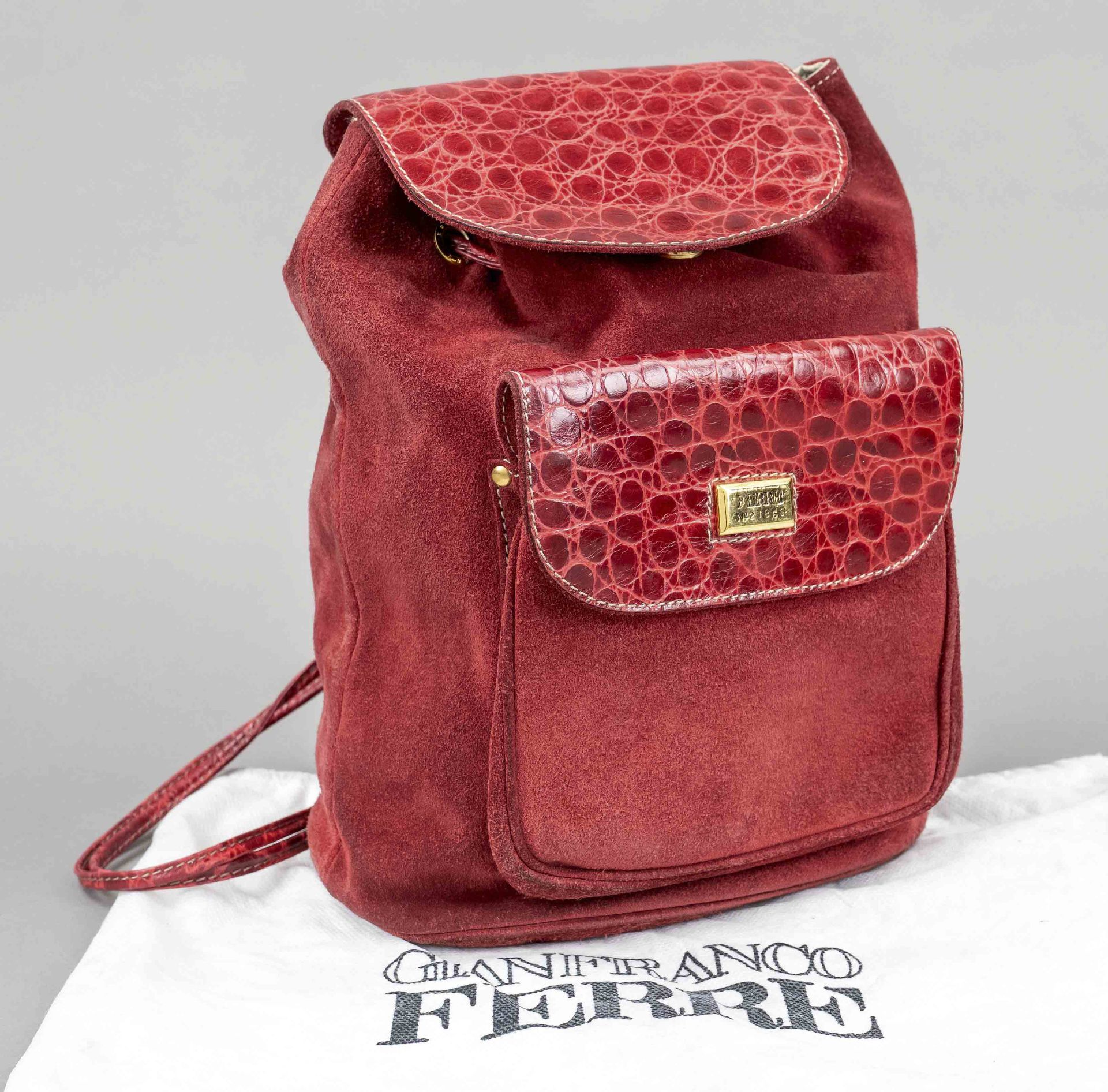 Gianfranco Ferré, small vintage backpack, burgundy suede with details in smooth leather of the