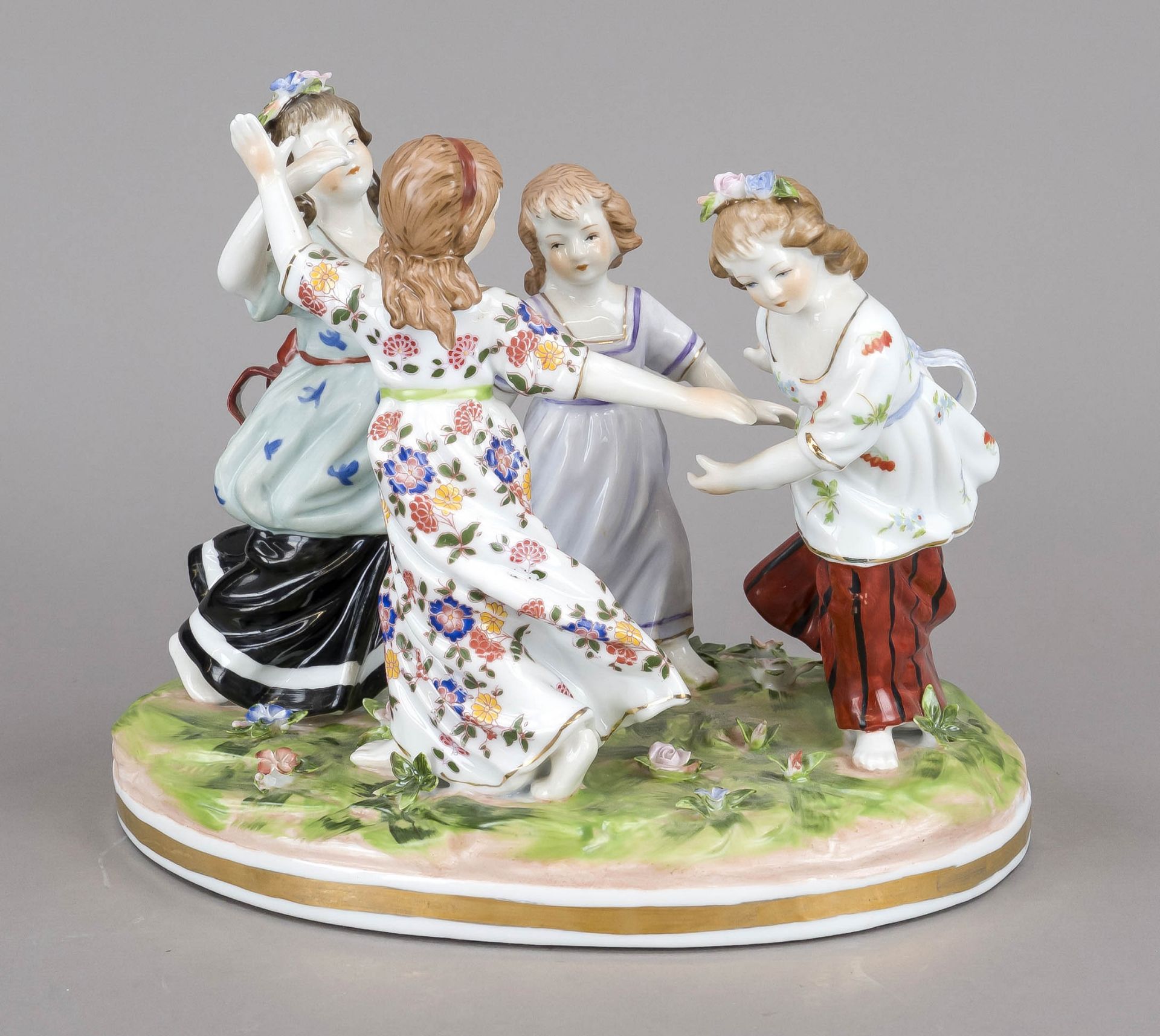 Group of figures, Neuendorf, 20th century, children's round dance in a meadow, polychrome painted