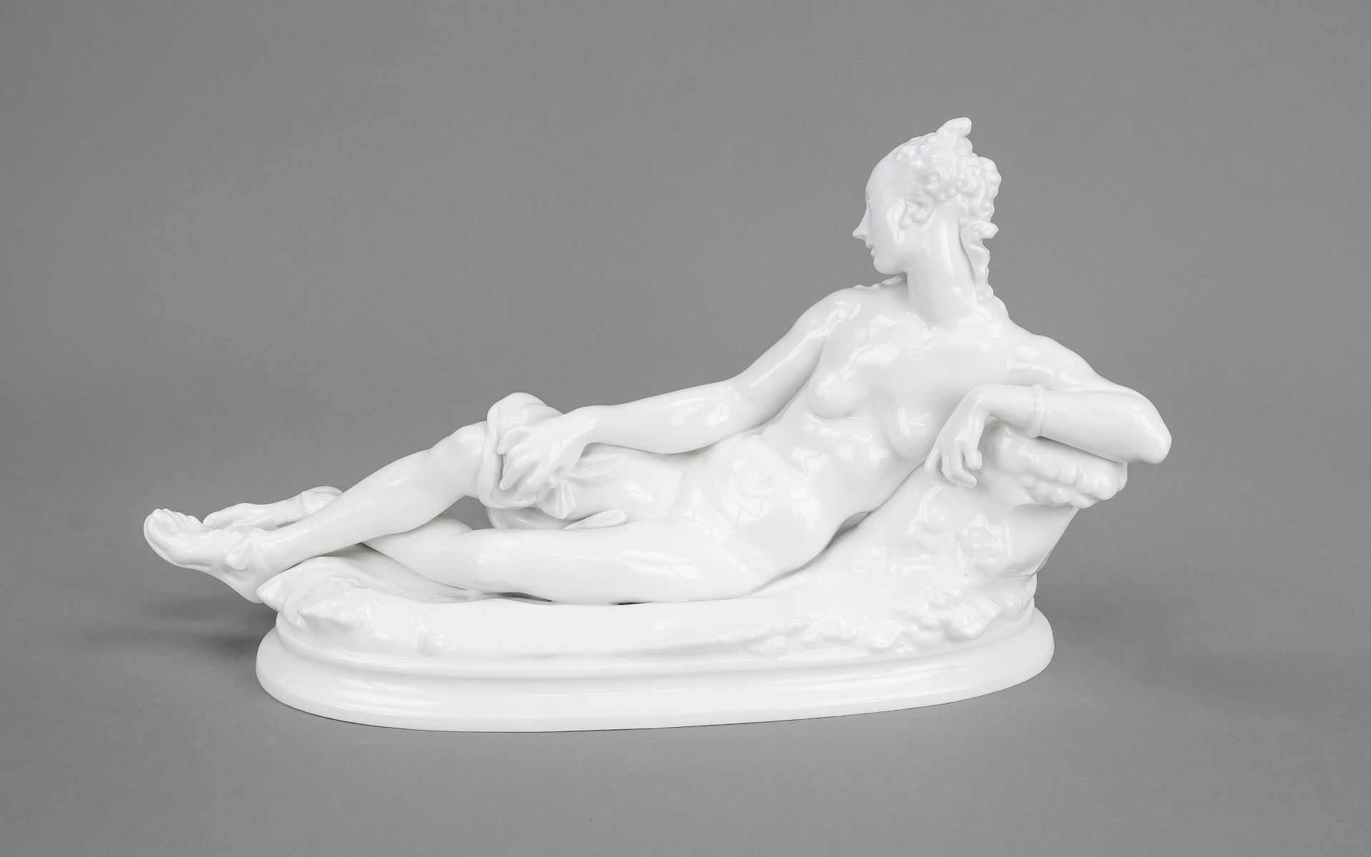 The Resting Woman, KPM Berlin, mark 1962-1992, 3 w., white, model no. 11031, designed by Paul