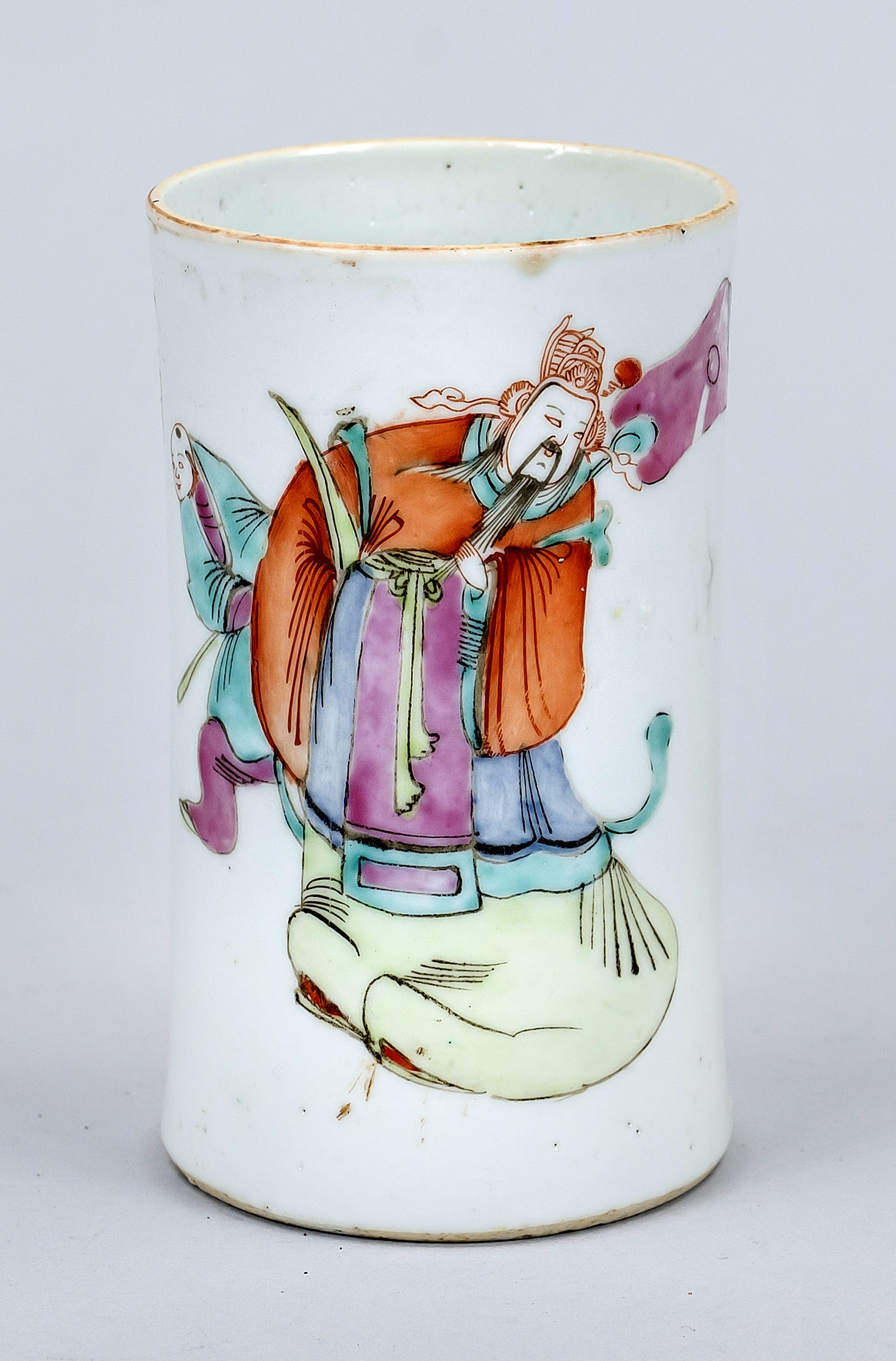 Famille Rose Bitong/vase, China Republic period. Cylindrical body with figural decoration. An iron-