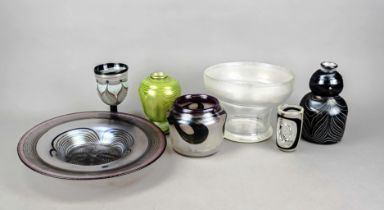 Mixed lot of seven pieces of artist's glass, Eisch, 1970/80s, bowls, vases and footed glass, various