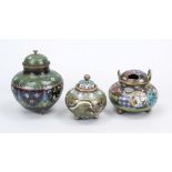 3 Cloisonné Deckeldosen/Koro, J