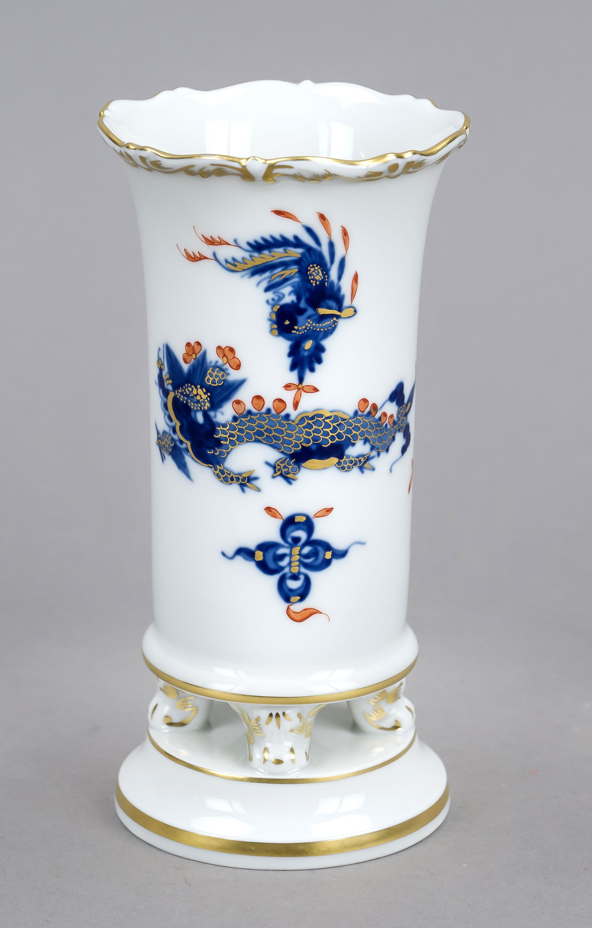 Vase, Meissen, 2nd half 20th century, 1st choice, kiln-form, with painting, blue court dragon with