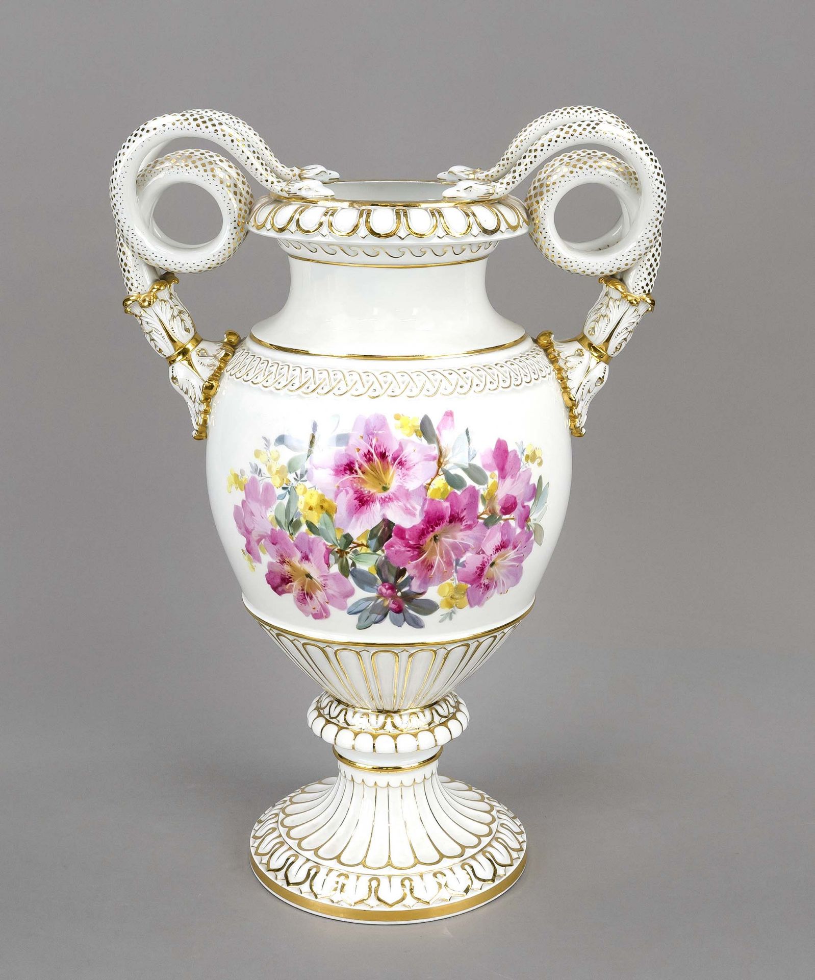Double snake-handled vase, Meissen, Knauff Schwerter 1850-1924, 1st choice, model no. A 148,