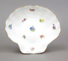 Shell dish, Meissen, c. 1980, 2nd choice, model no. 261, polychrome painted with scattered