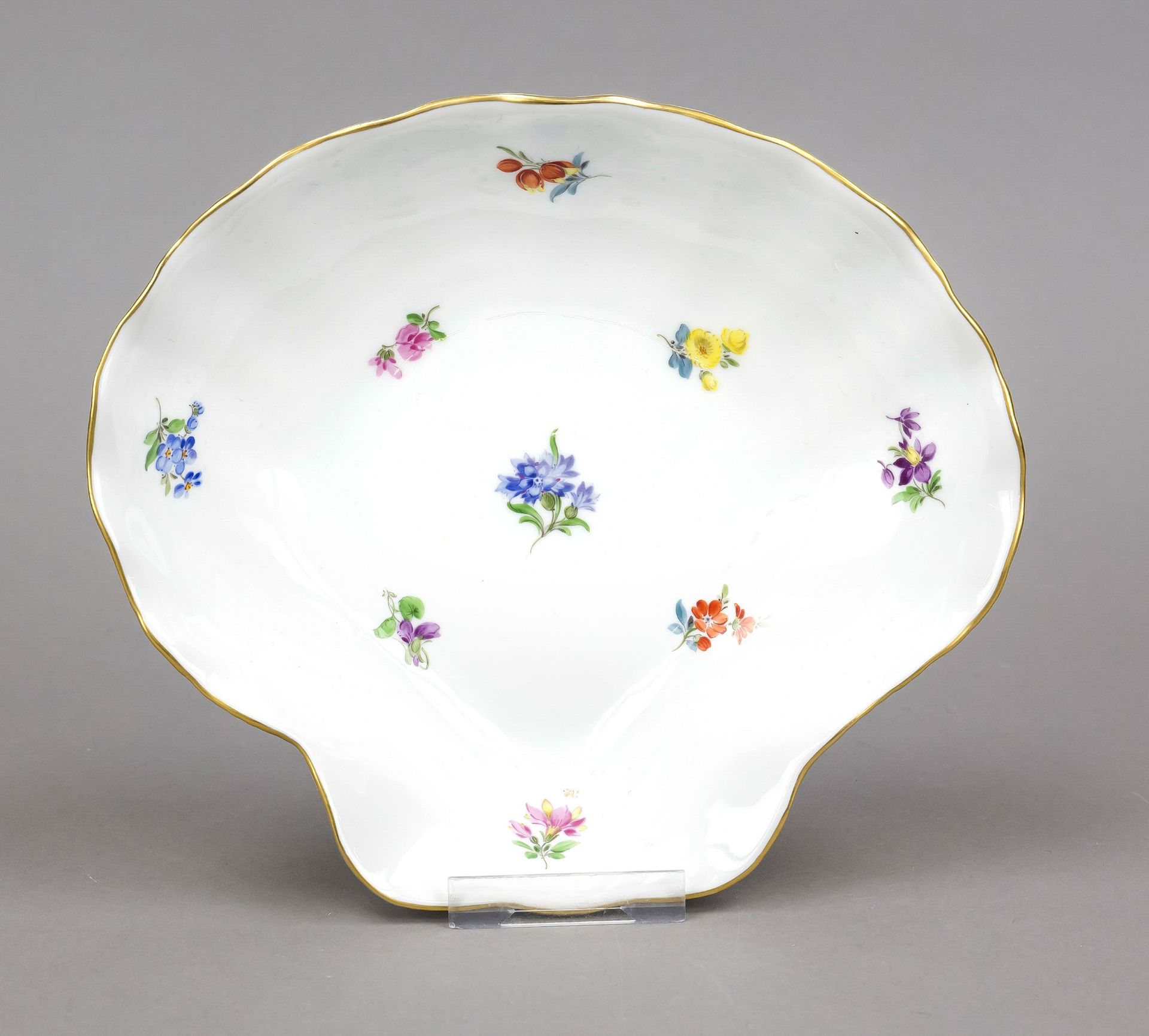 Shell dish, Meissen, c. 1980, 2nd choice, model no. 261, polychrome painted with scattered