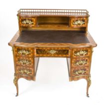 Desk in Dresden Baroque style around 1900, walnut, bronze applications, 104 x 102 x 64 cm - The