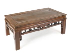 Asian coffee table from around 1900, solid wood typical of the country, 48 x 122 x 66 cm - The