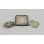 A collection of three pieces, 1st half of the 20th century, silver of various finenesses, partly