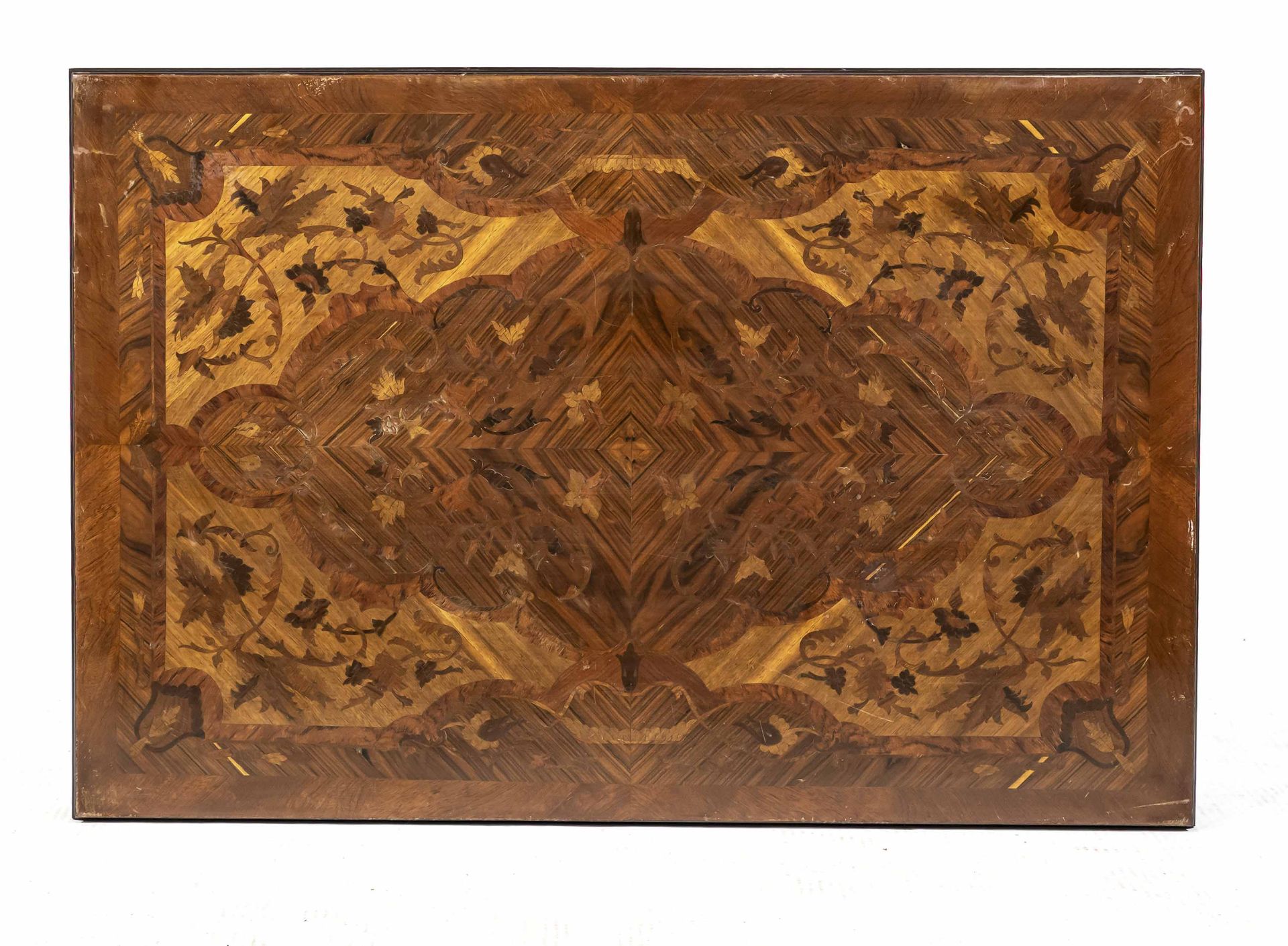 Coffee table in Louis-Seize style, late 20th century, mahogany veneered and inlaid with other - Image 3 of 3