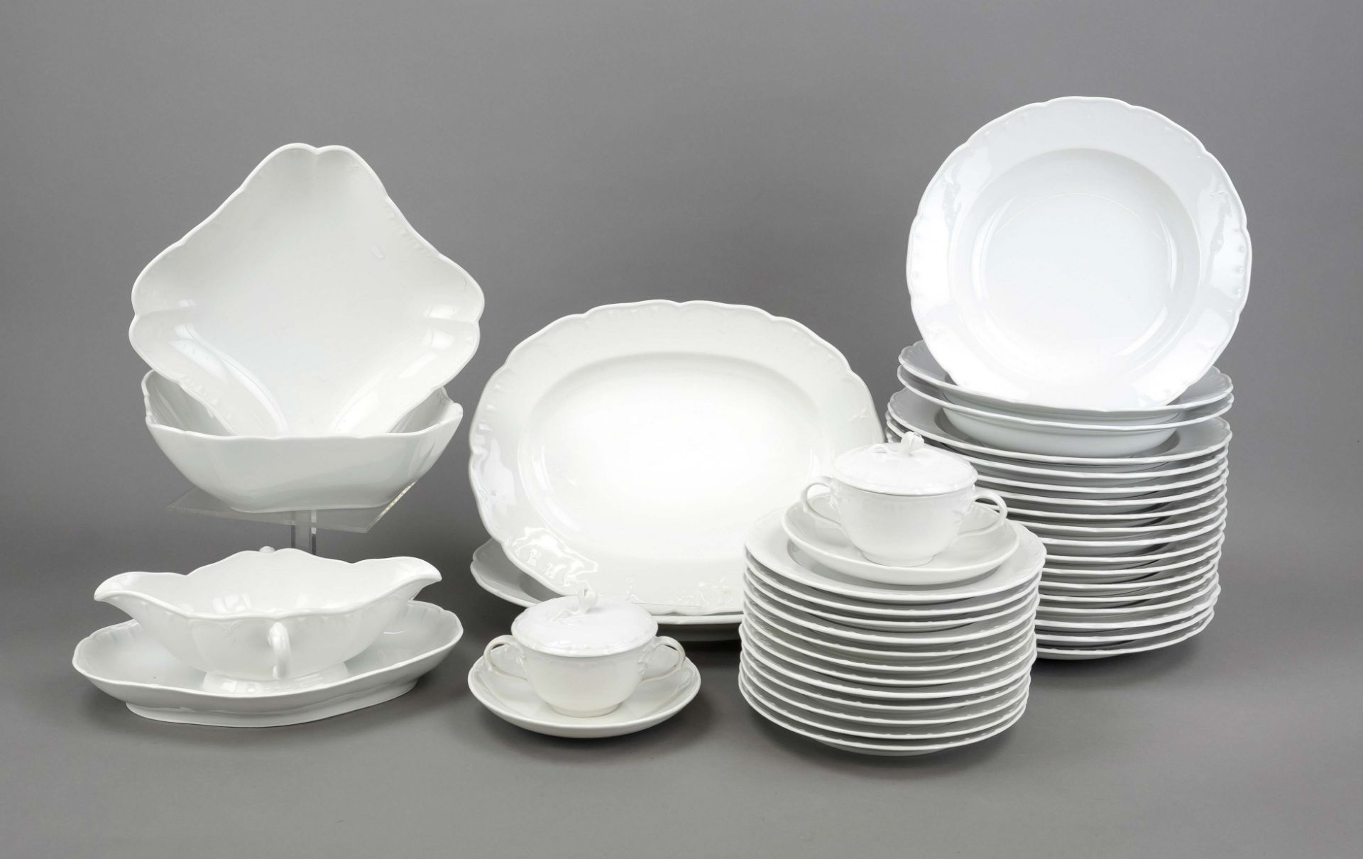 Dinner service for 10-15 persons, 66-piece, KPM Berlin, 20th cent, 1st and 2nd choice, Neuglatt