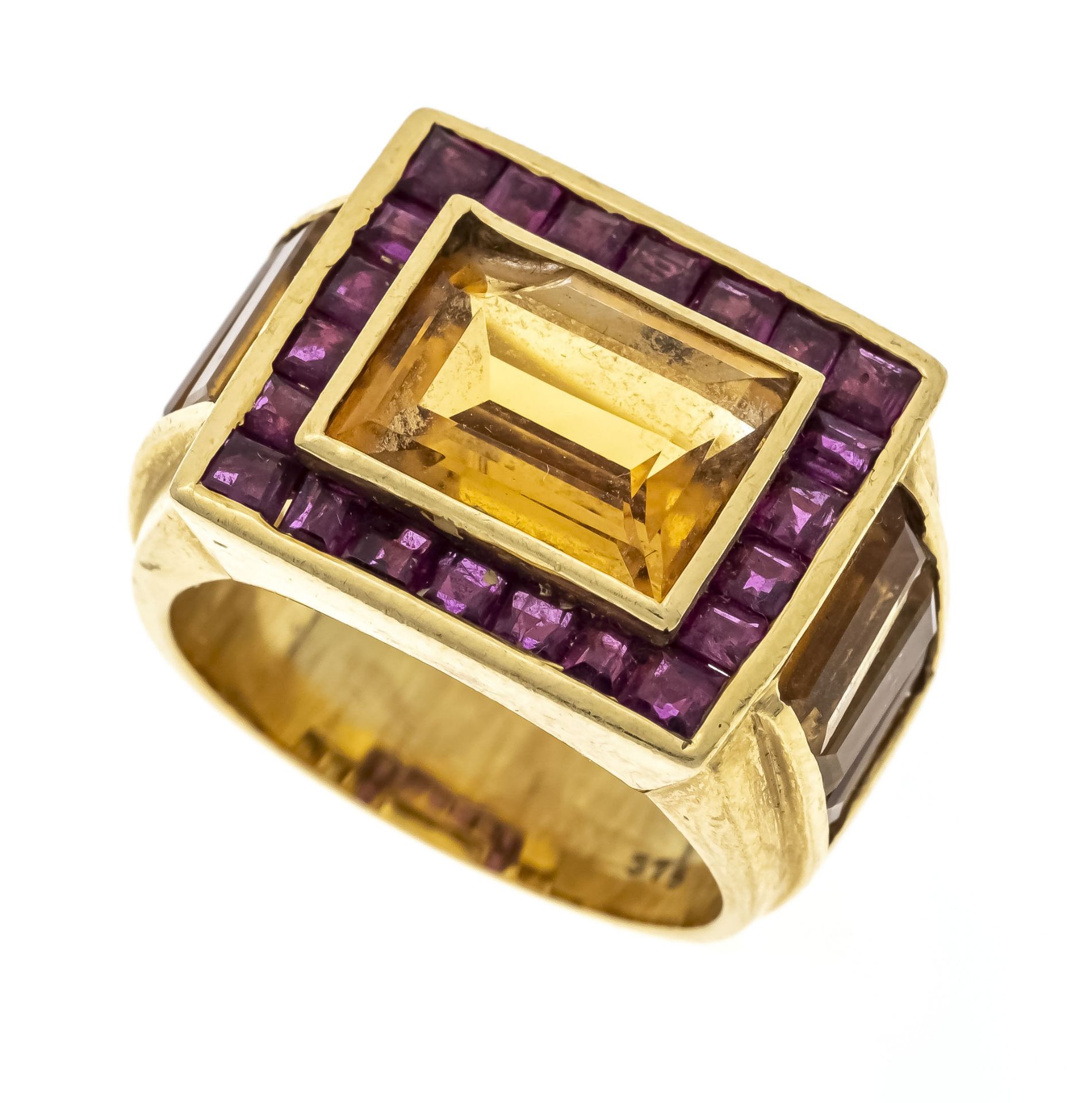 Citrine-ruby ring GG 750/000 with an emerald-cut faceted citrine 10.2 x 7.7 mm, larger cut-out on