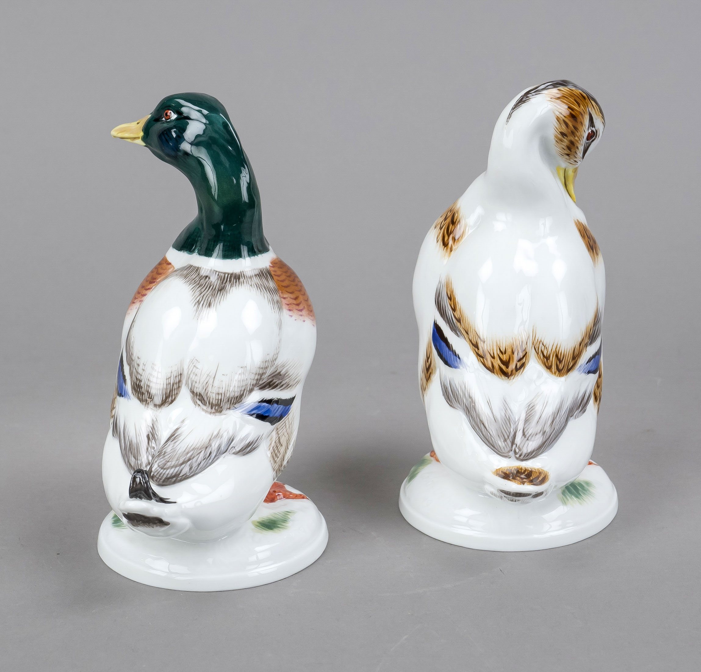Drake and duck as pendant, Meissen, marks 1980, 1st choice, design Erich Oehme 1949, the round bases - Image 2 of 2