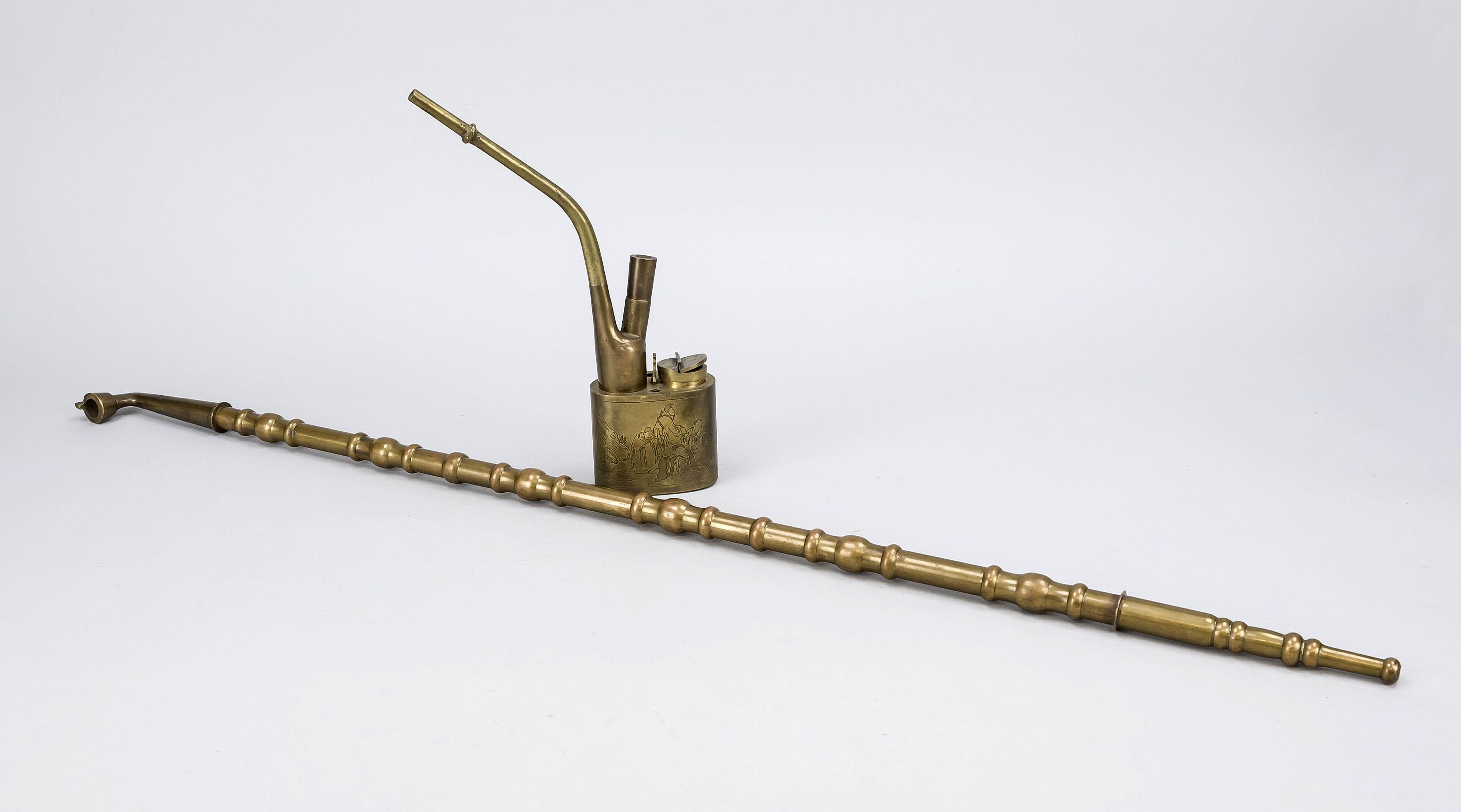 2 Opium pipes, China 19th century (Qing), brass. 1 x long pipe in turned look, l. 94 cm. 1 x with