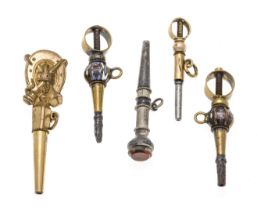 5 antike Taschenuhrschlüssel, B