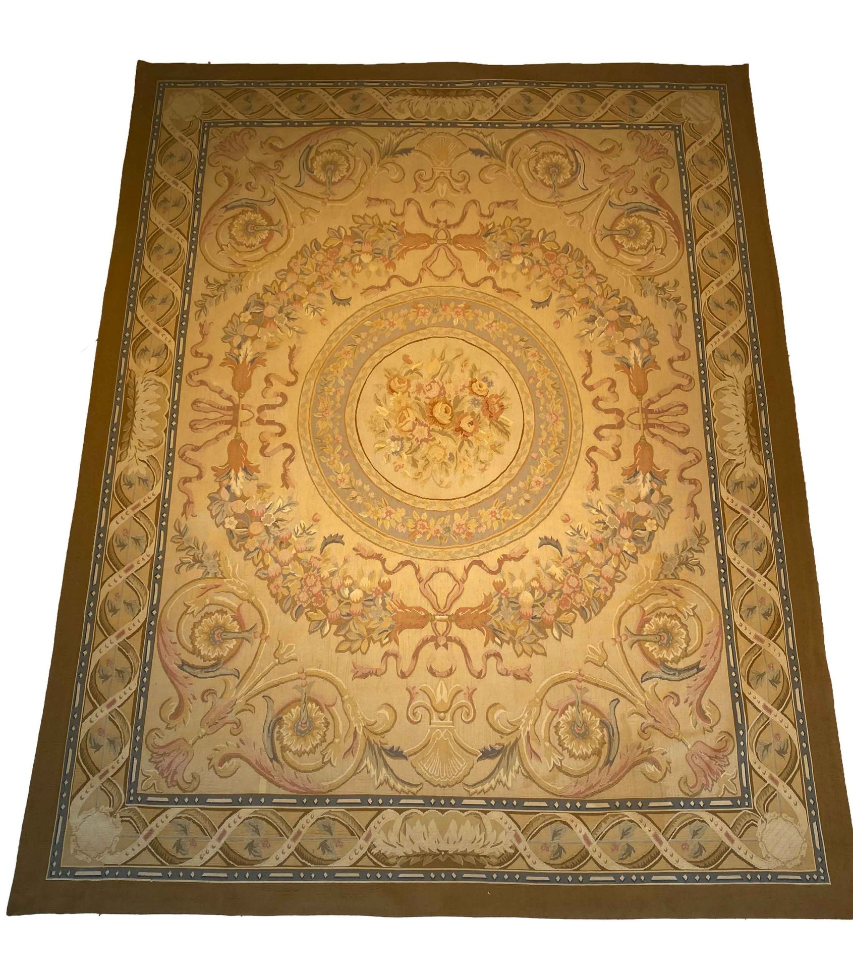 Carpet, Aubusson, good condition, 237 x 305 cm - The carpet can only be viewed and collected at