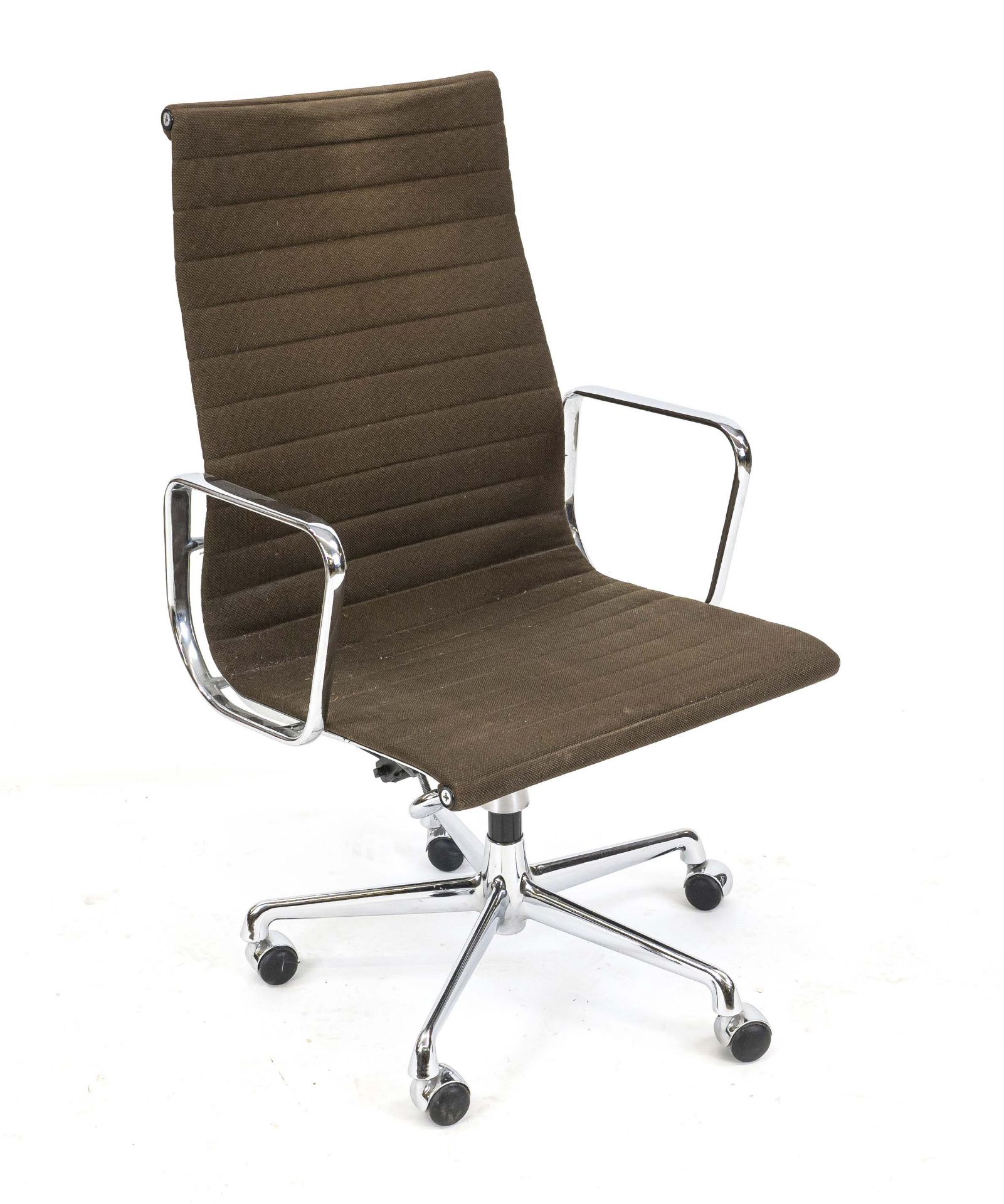 Office chair, Charles Eames, Vitra design, chrome-plated frame on 5 castors, swivel and height-